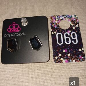 Paparazzi Black Faceted Earrings